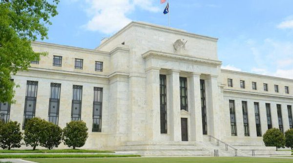Fed Watch: Key Bullish Patterns in the S&P 500, Utilities, and Crypto